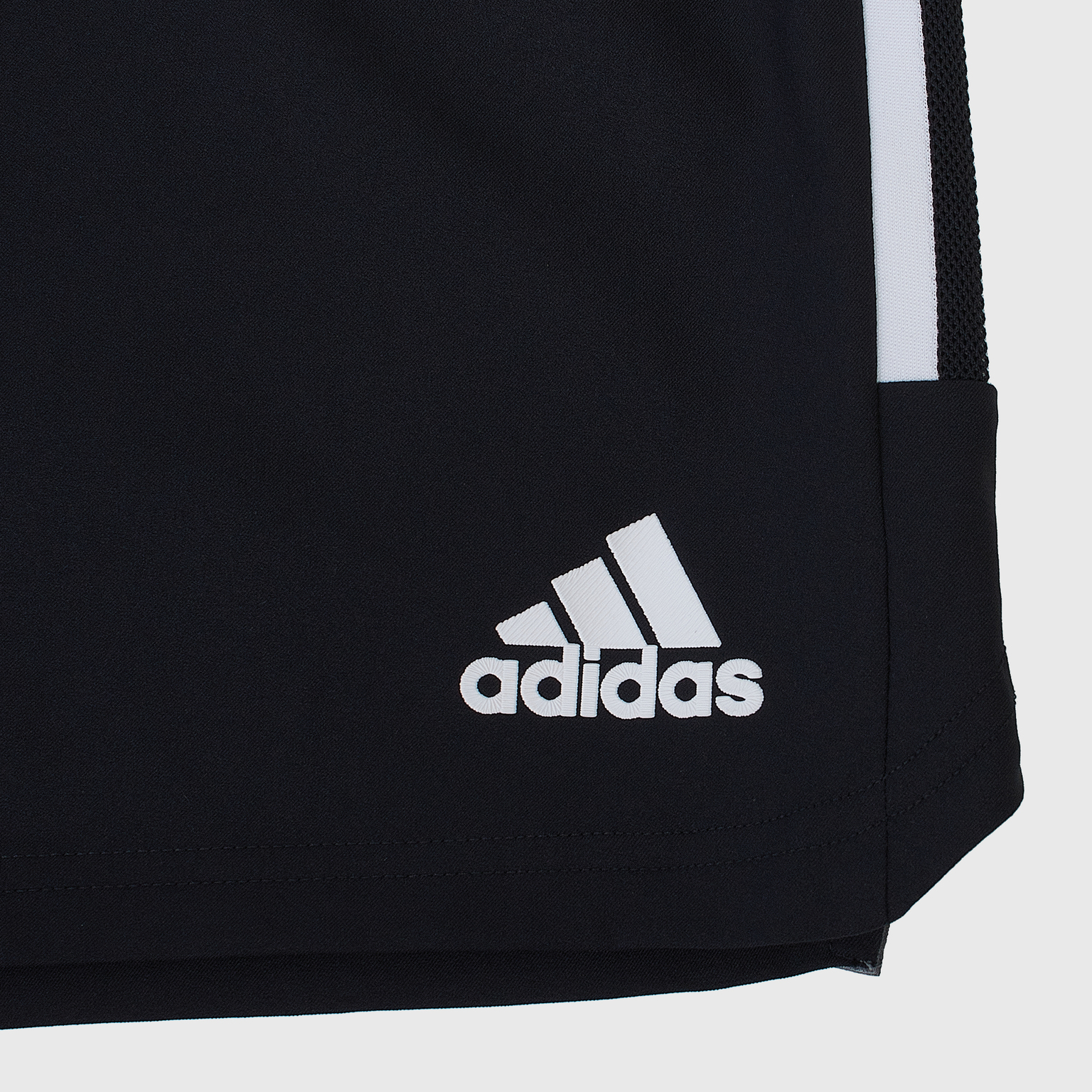 Шорты игровые Adidas Con22 HA3506