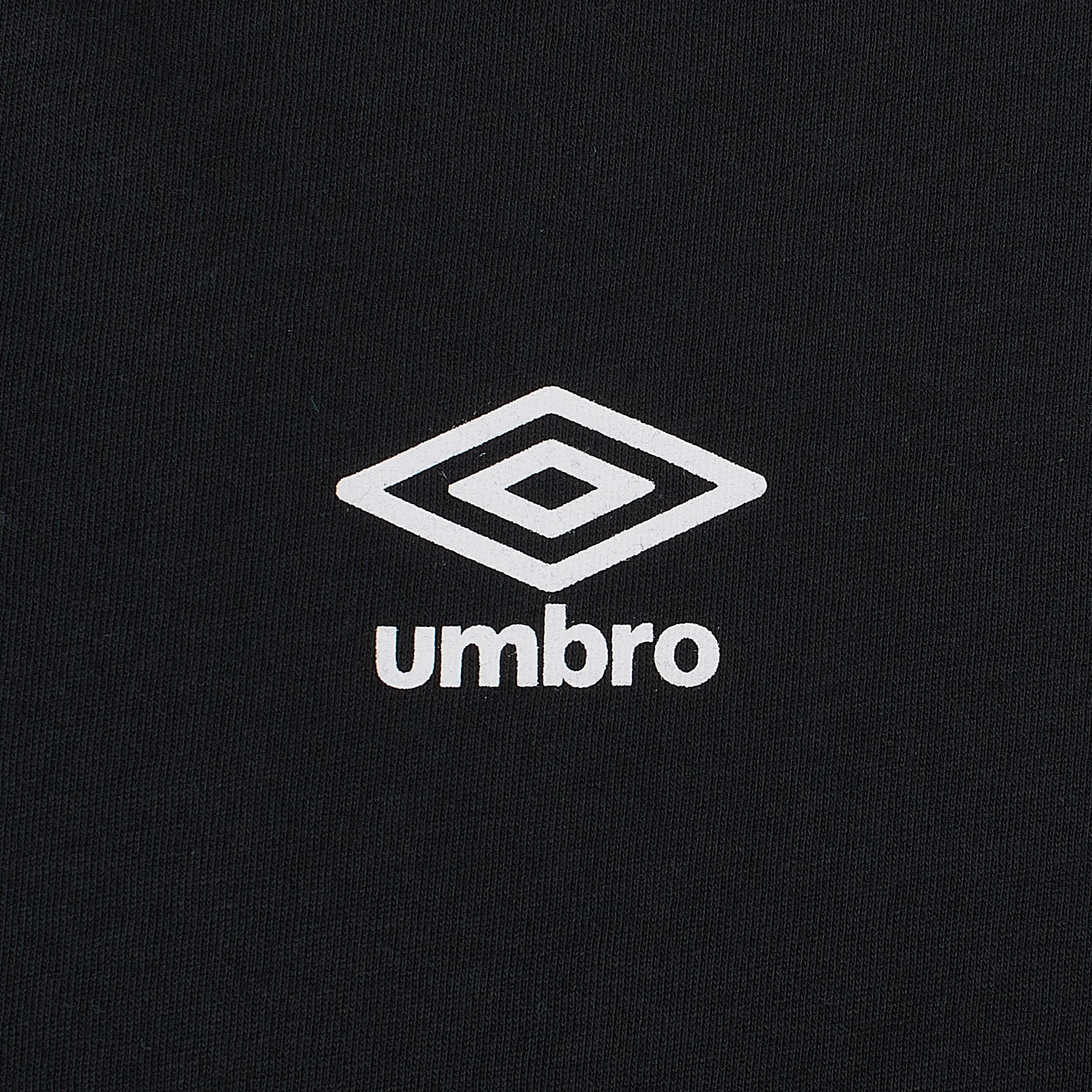 Футболка хлопковая Umbro Small Logo Tee 65775U-060