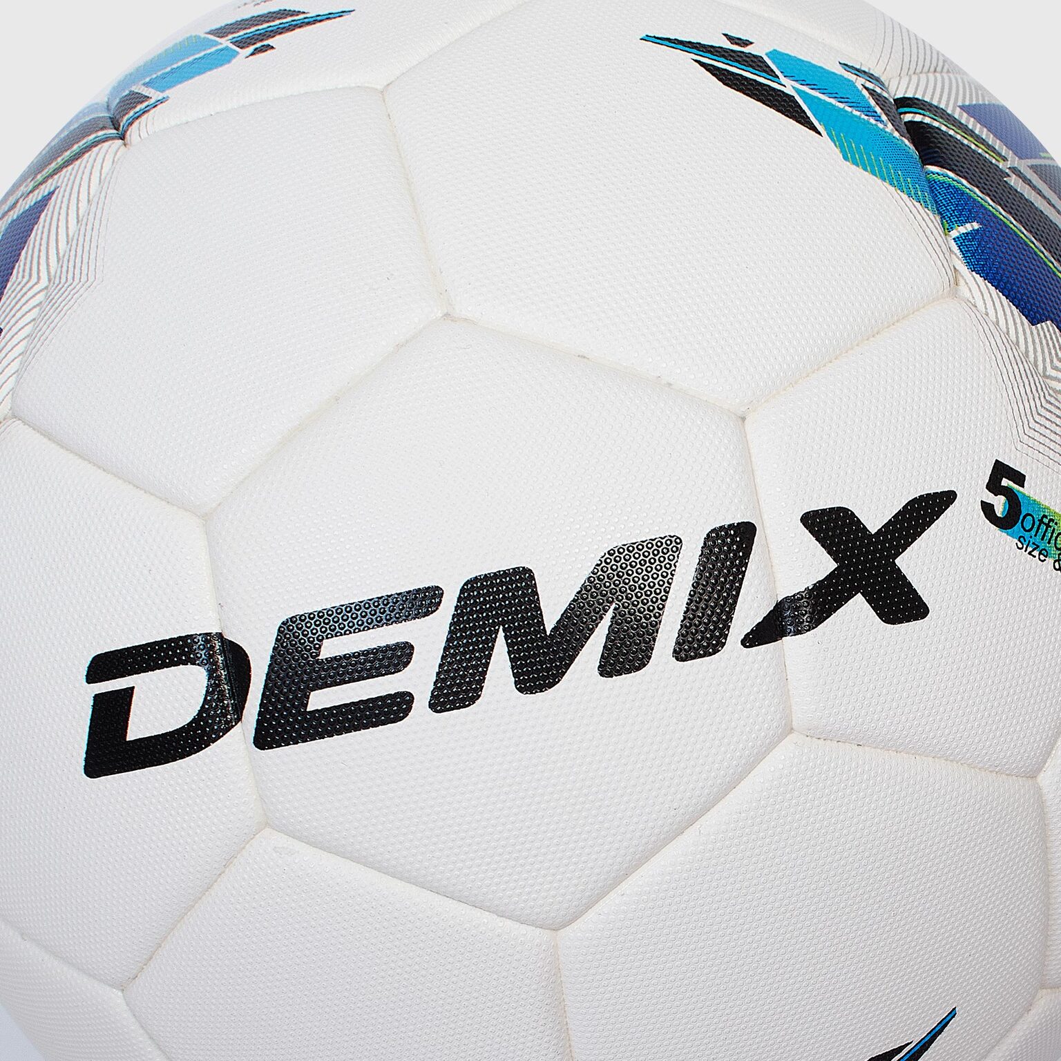 Футбольный мяч Demix Thermo Fifa Quality Pro 114509-00