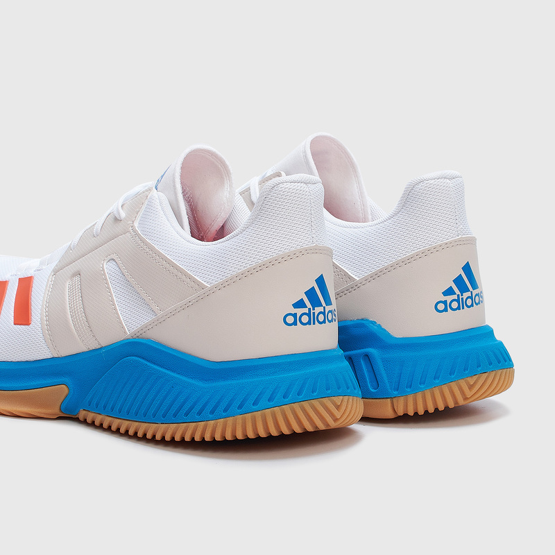 Кроссовки Adidas Essence B22589