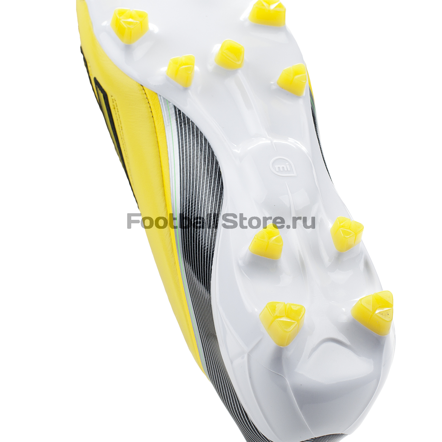 Бутсы Adidas F50 Adizero TRX FG Lea G65302