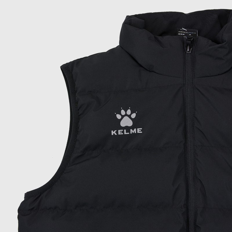 Жилет Kelme Padded Vest 8161MJ1001-000