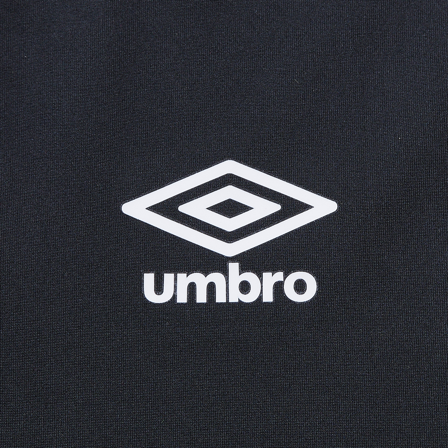 Белье футболка Umbro Core Crew Baselayer 64702U-060