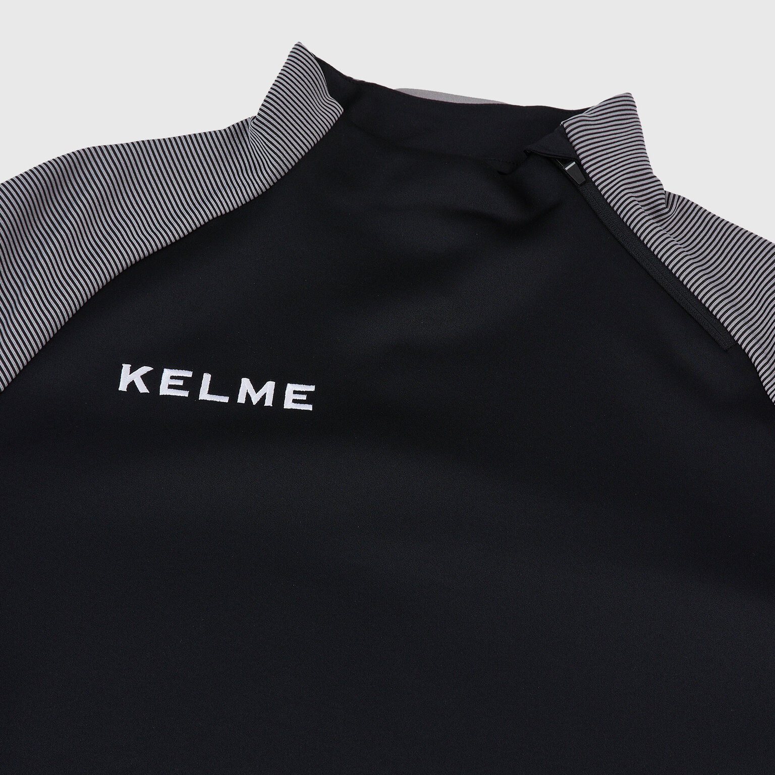 Свитер тренировочный Kelme Training Top 1/4 Zip 3871301-021