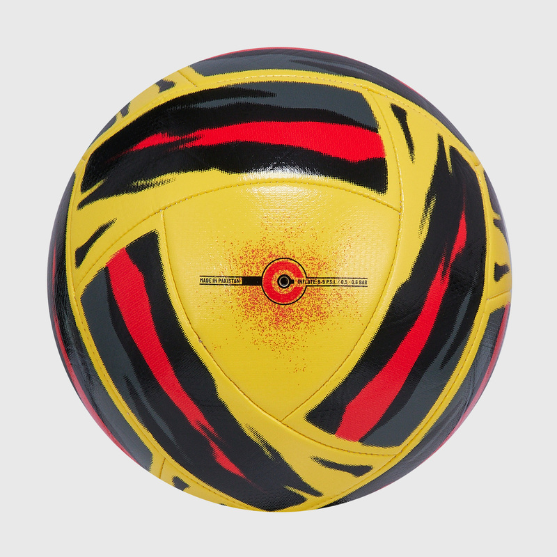 Футбольный мяч Umbro Neo Swerve Non IMS 21145U-KRW