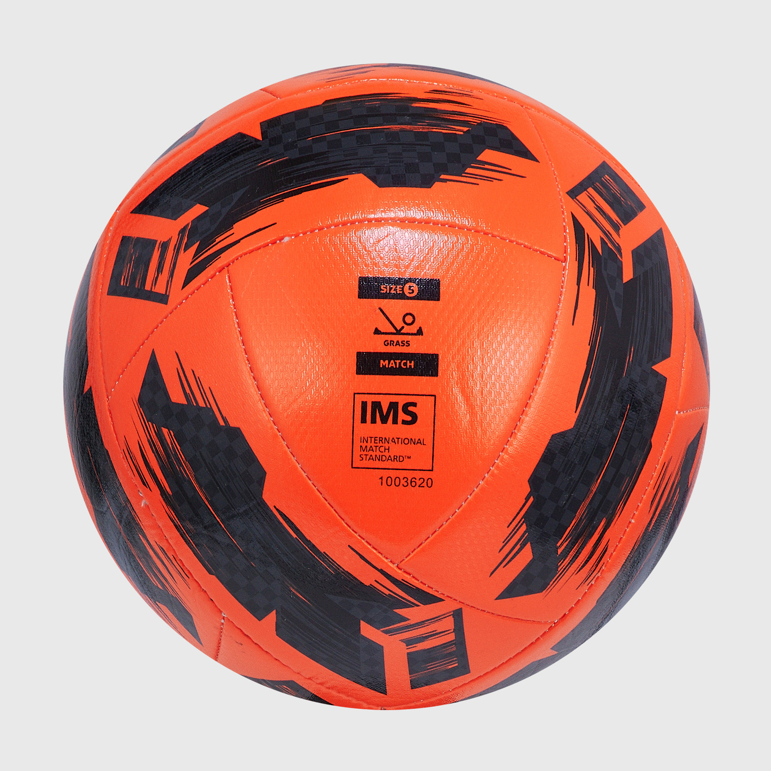 Футбольный мяч Umbro Neo Swerve 26485U-095