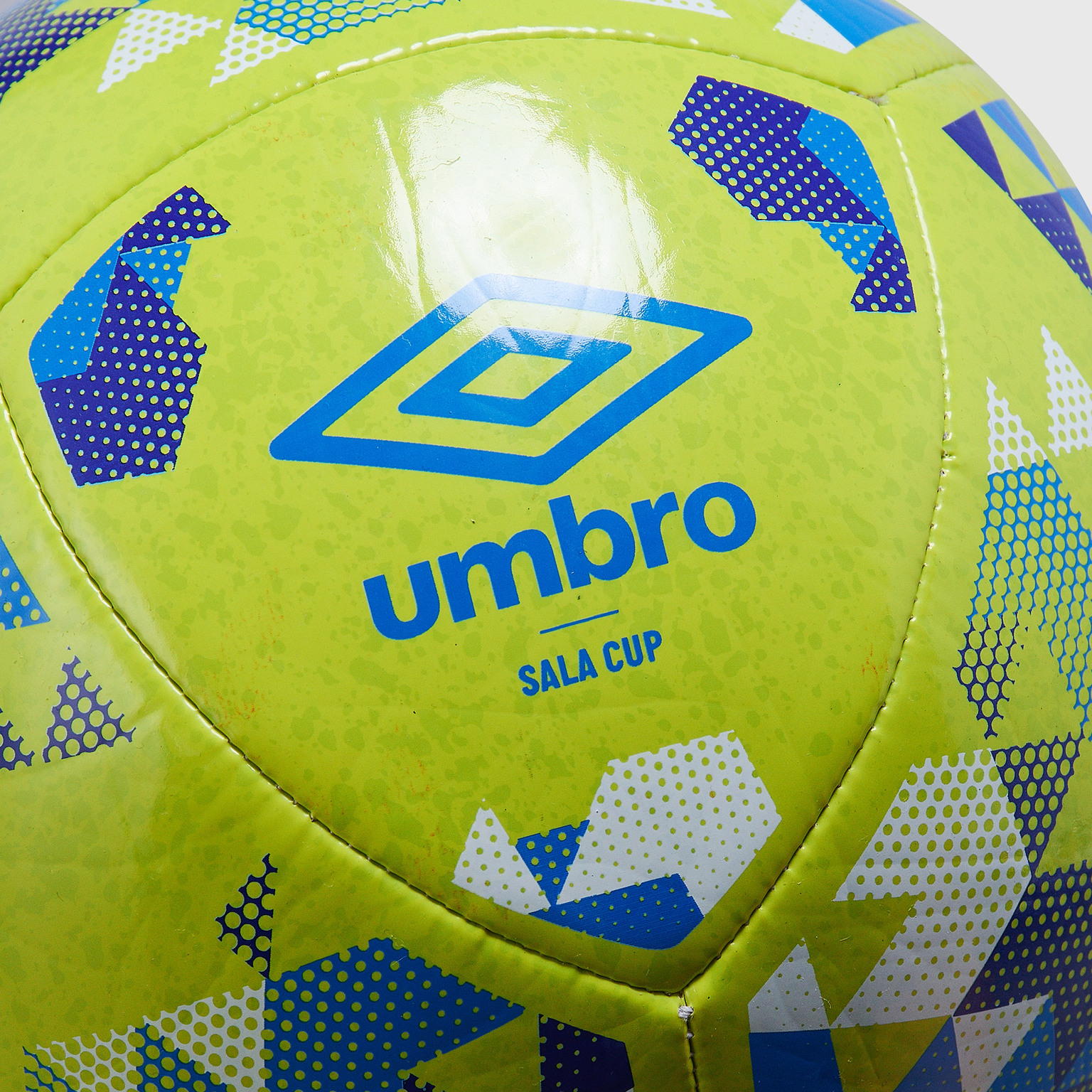 Футзальный мяч Umbro Sala Cup 21151U-KU3