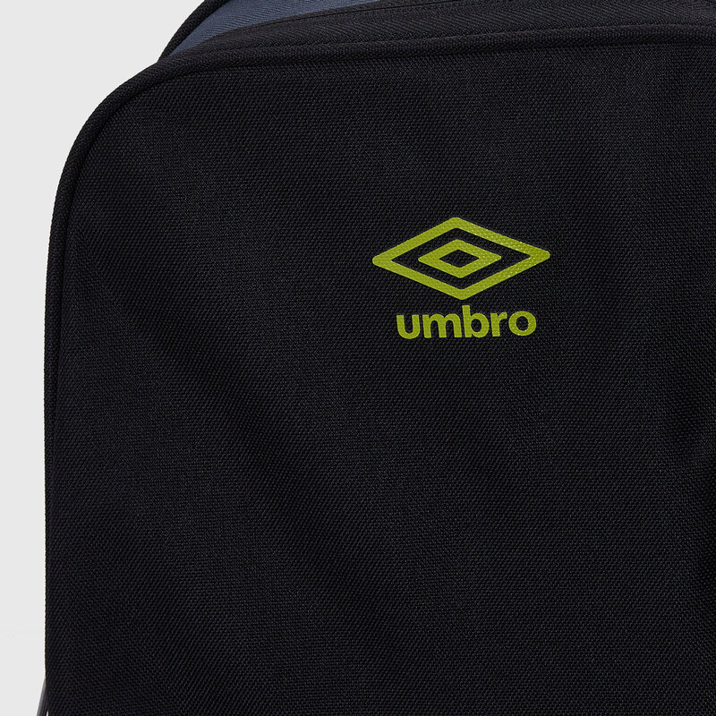 Сумка Umbro Pro Training 2.0 Medium Holdall 30806U-JP5