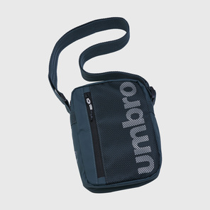 Сумка Umbro Tech Training PI Bag 30821U-KRV