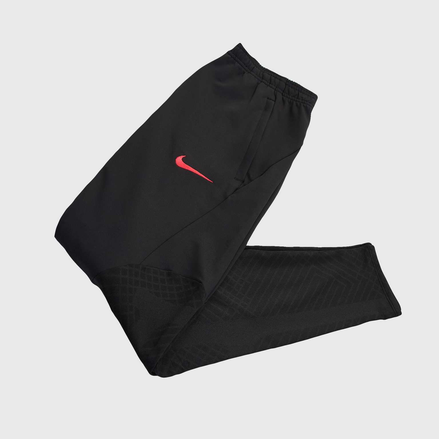 Брюки Nike Liverpool Strike DJ8543-012