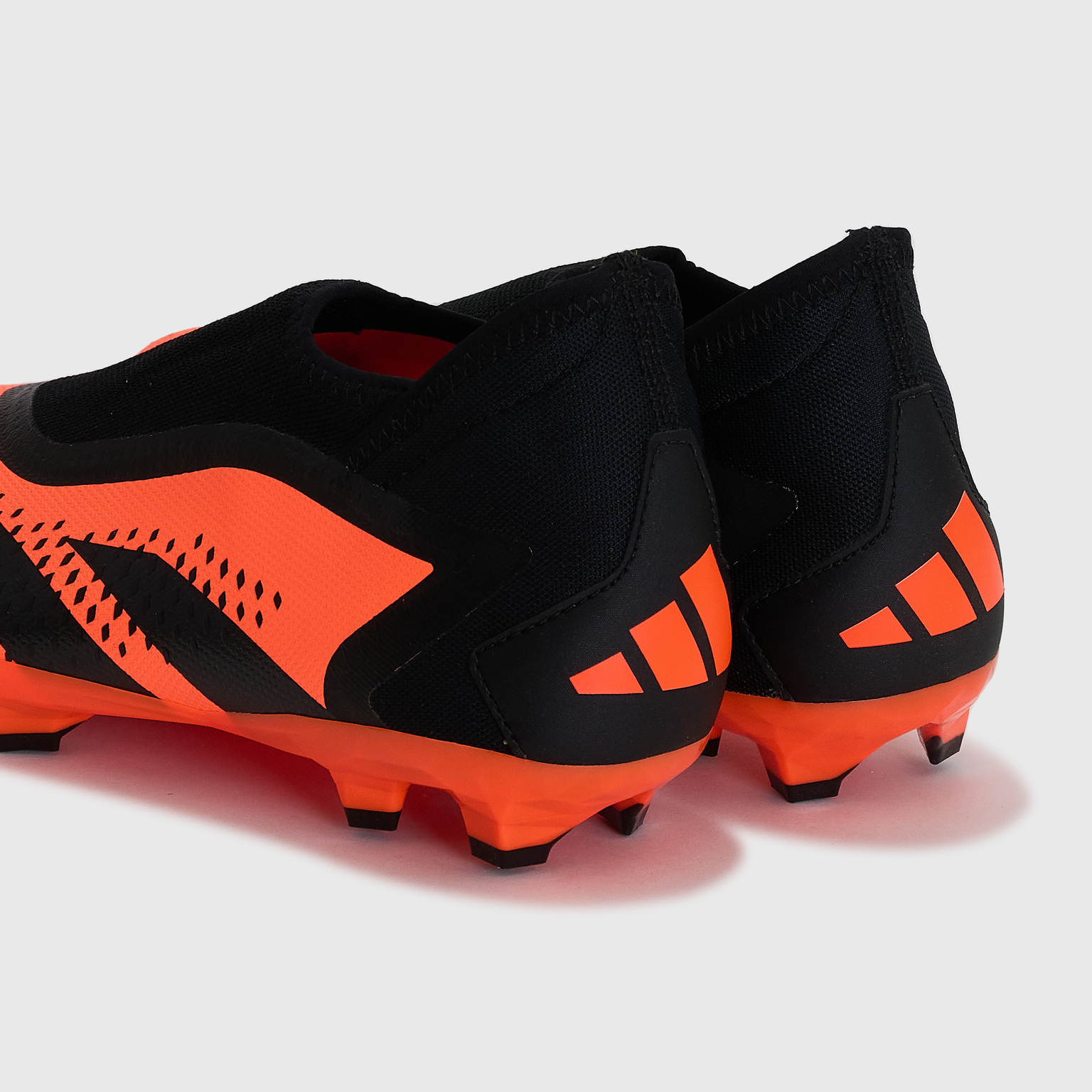 Бутсы Adidas Predator Accuracy.3 LL FG GW4595