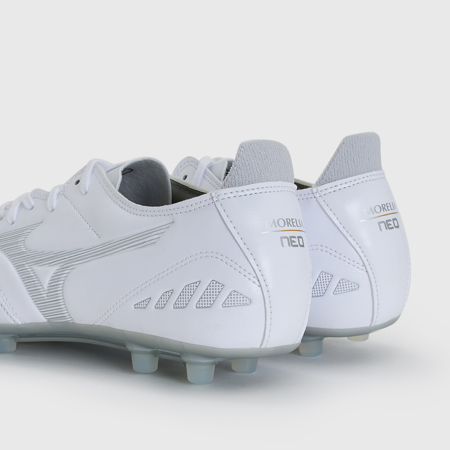 Бутсы Mizuno Morelia Neo III Pro AG P1GA2384-04