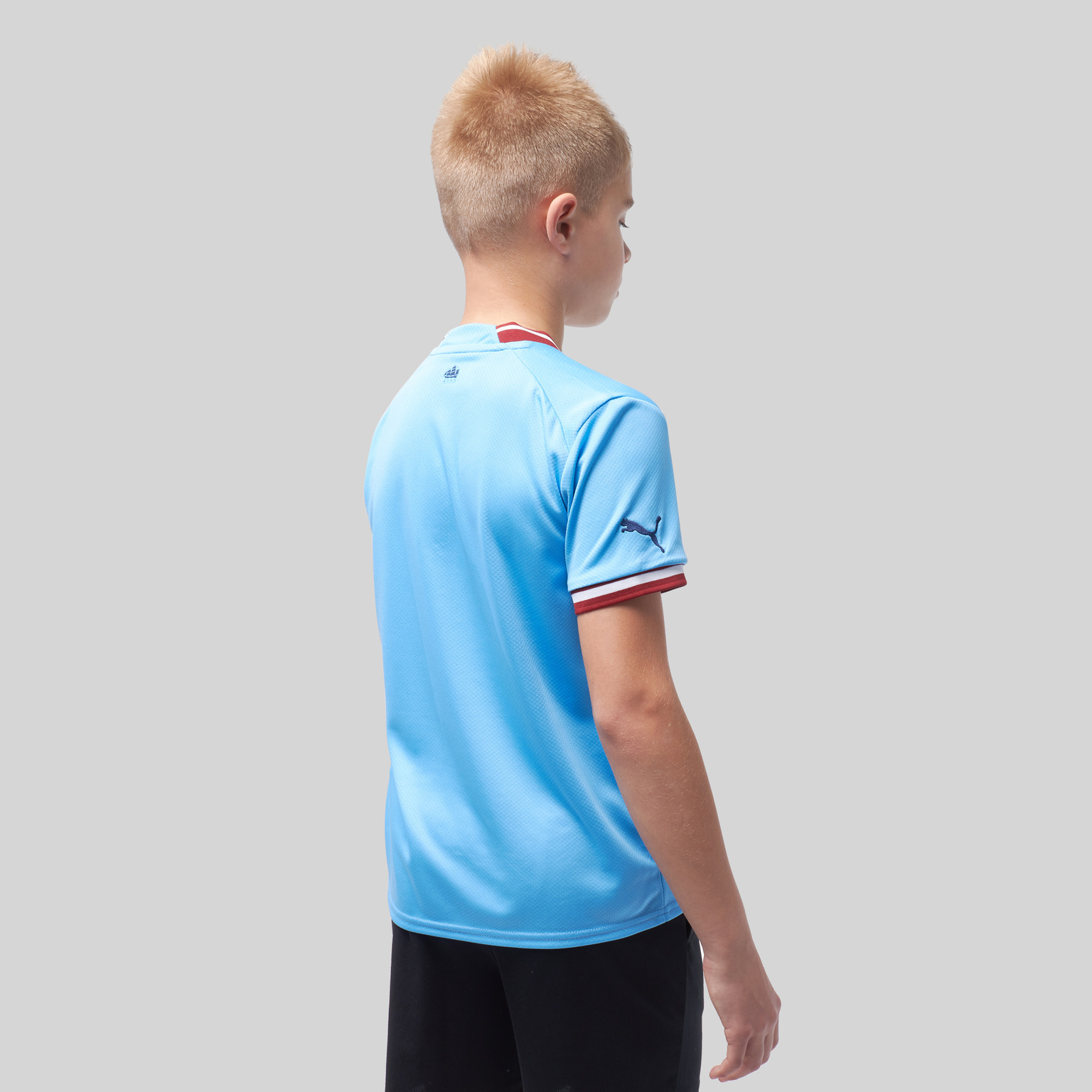 Футболка домашняя подростковая Puma Manchester City сезон 2022/23