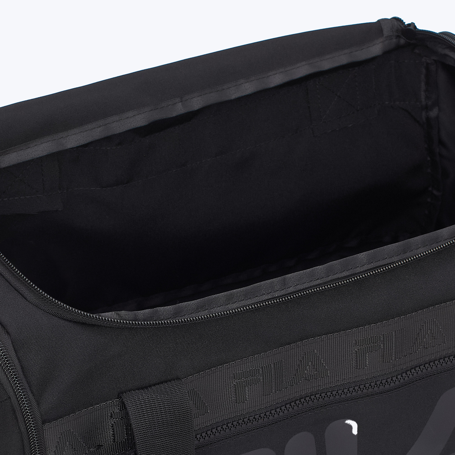 Сумка Fila Travel 122603-99