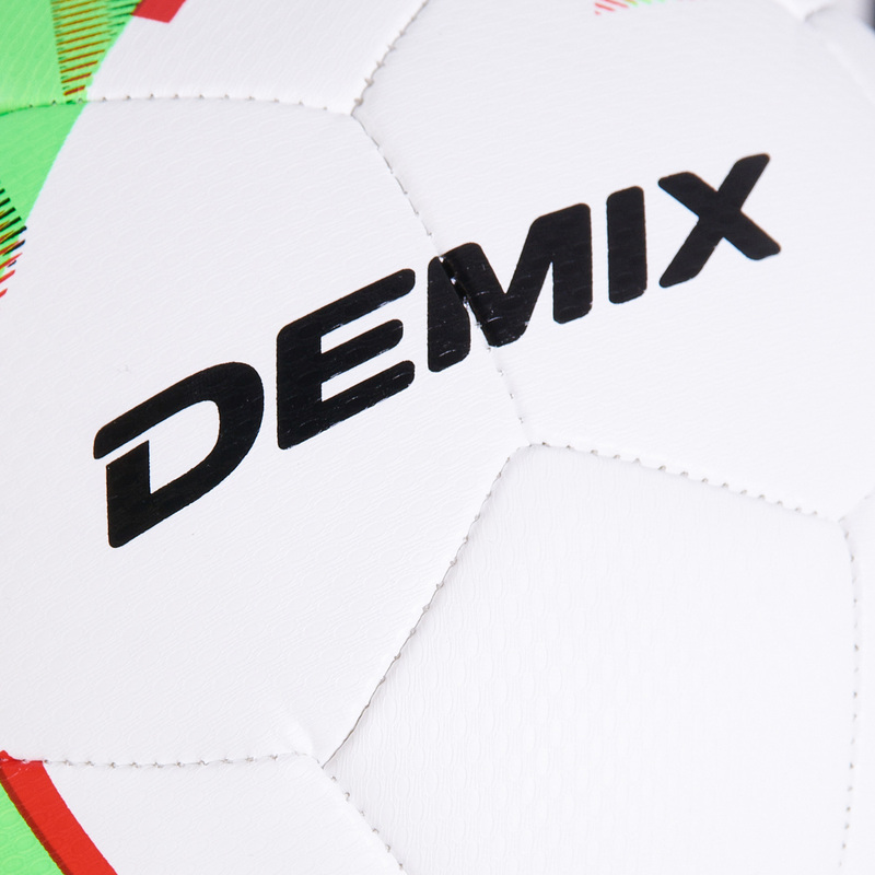Футбольный мяч Demix Lightweight 290G 114520-MX