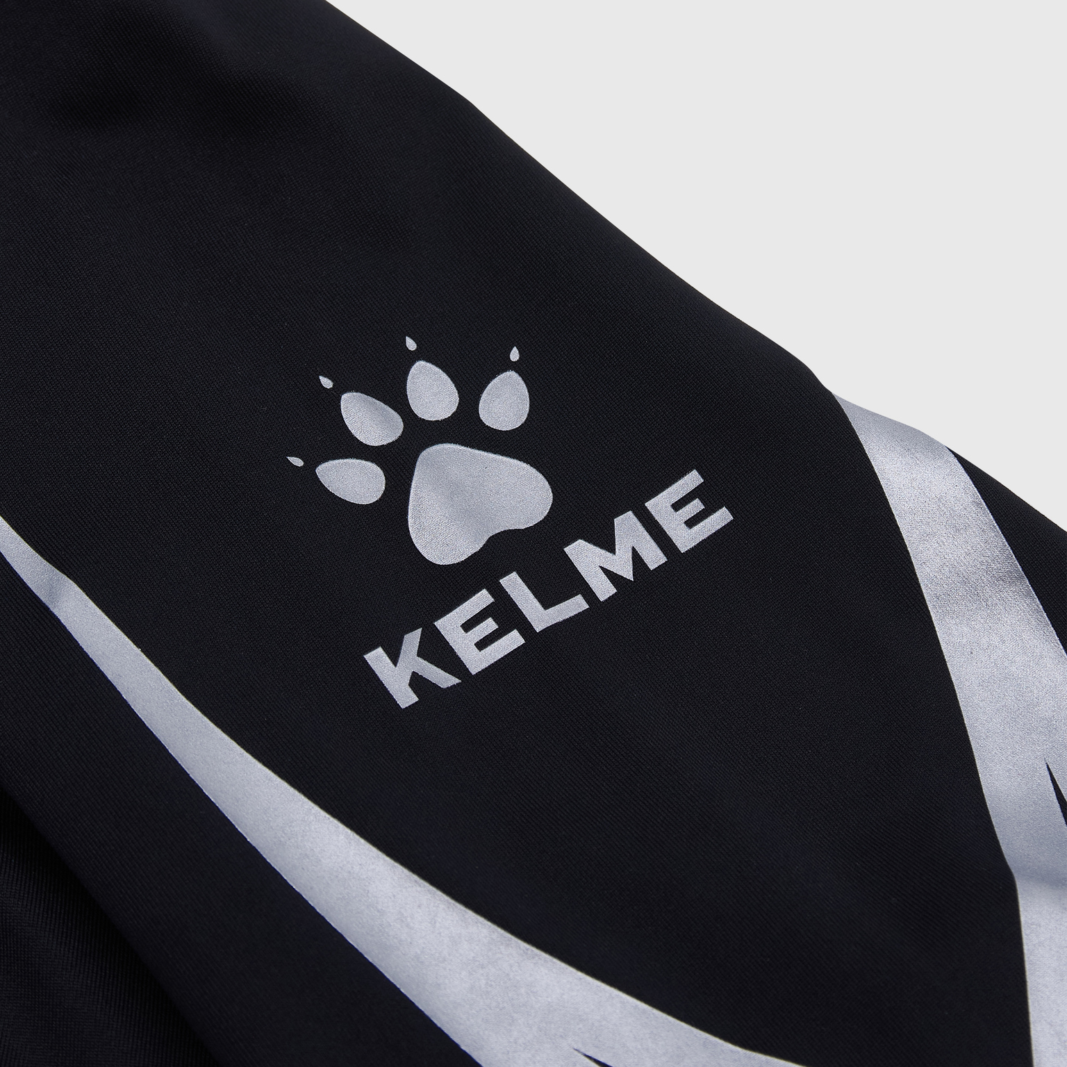 Белье футболка Kelme Pro Tight 8161TL1001-000