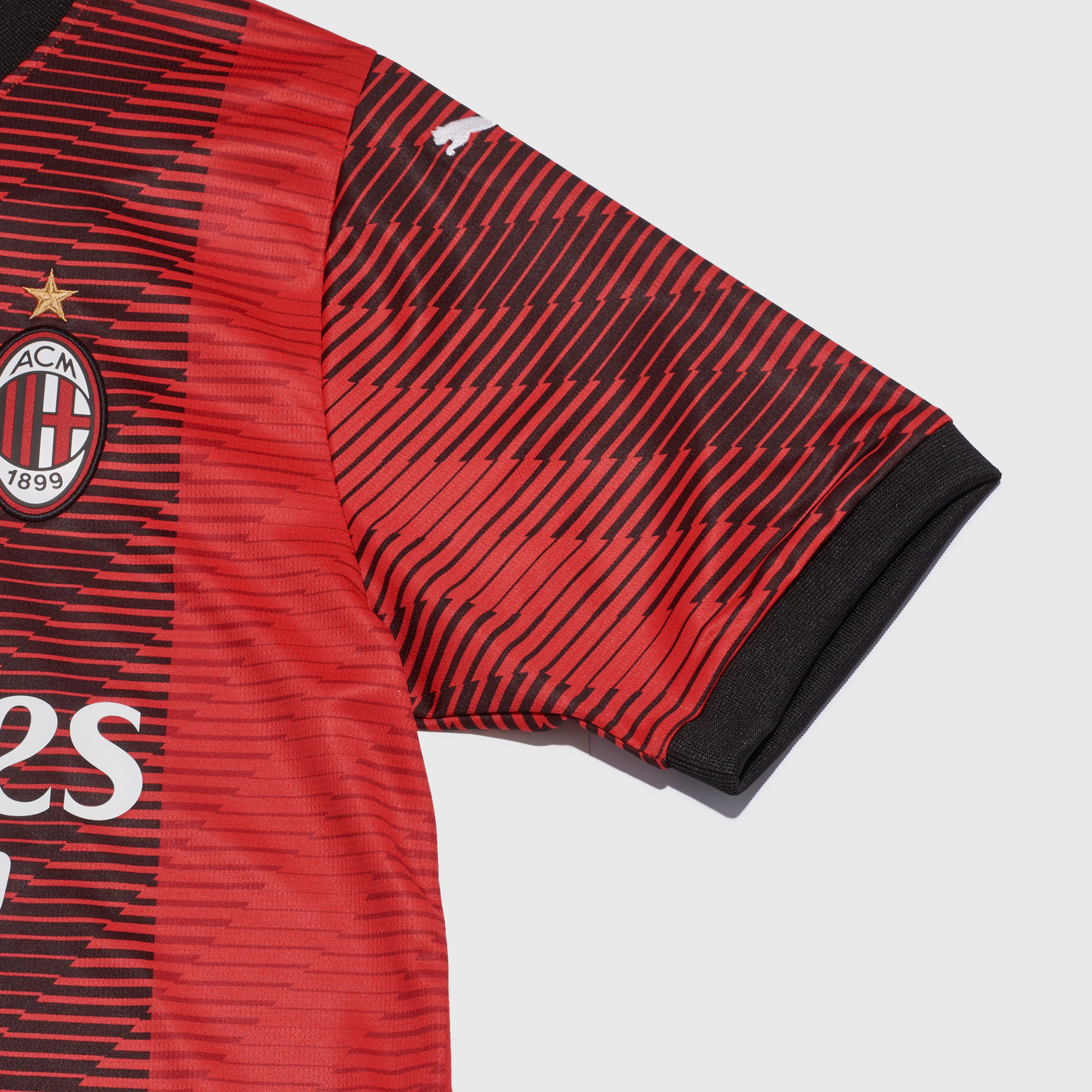 Футболка игровая домашняя Puma Milan сезон 2023/24