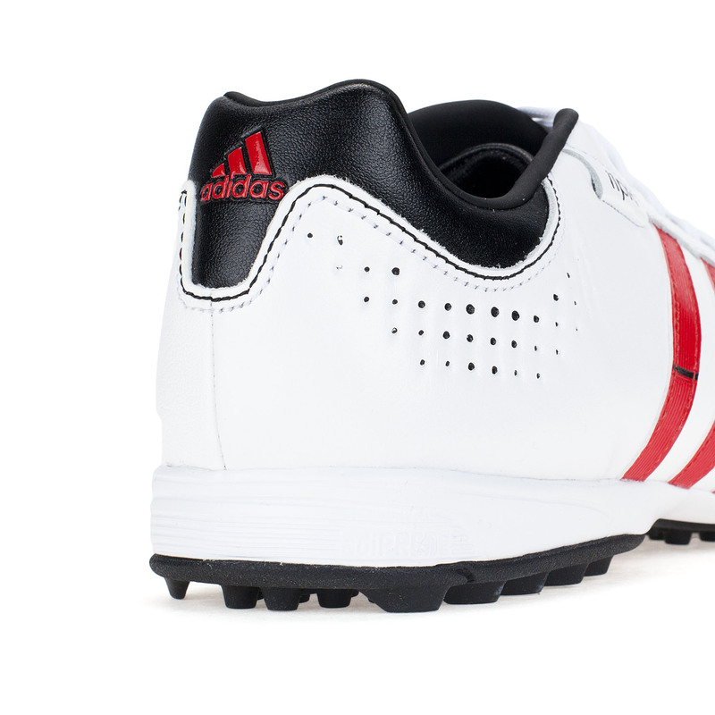 Шиповки Adidas 11NOVA TRX TF Q23837