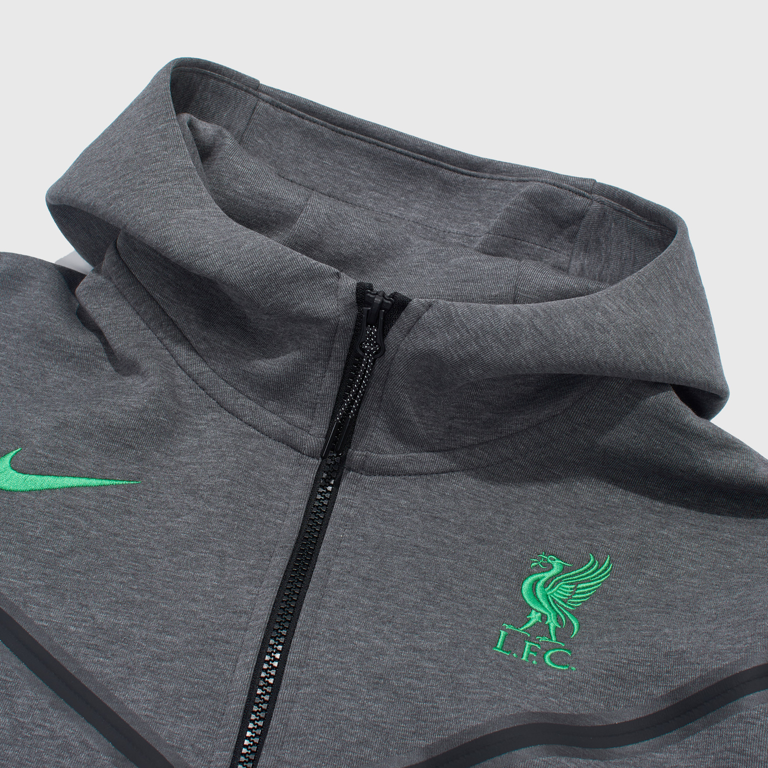 Толстовка Nike Liverpool Tech Fleece DV4825-071