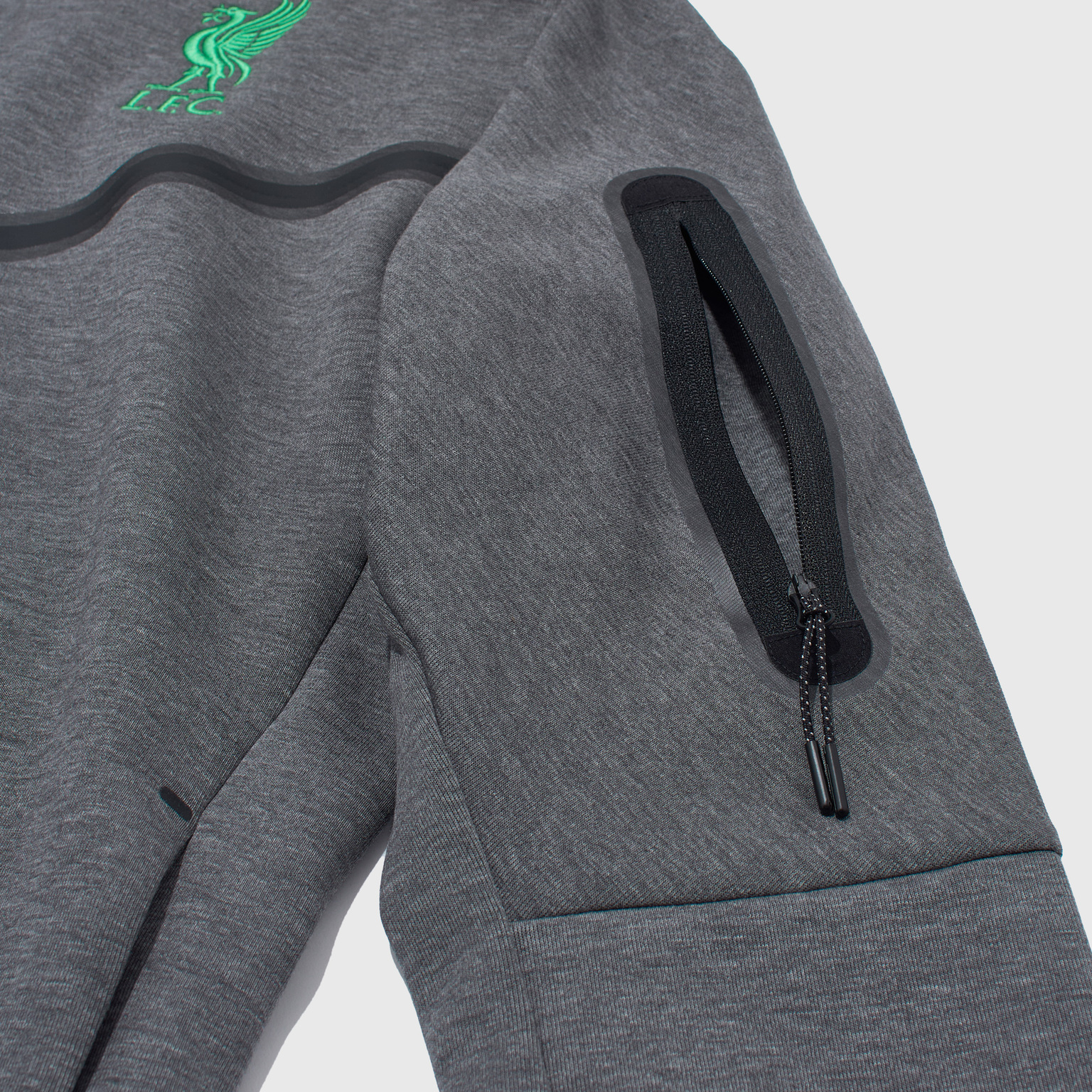 Толстовка Nike Liverpool Tech Fleece DV4825-071