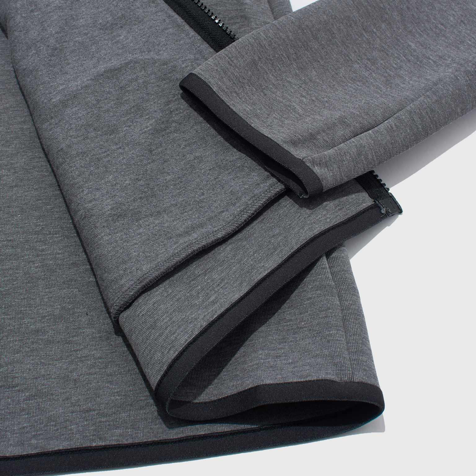 Толстовка Nike Liverpool Tech Fleece DV4825-071