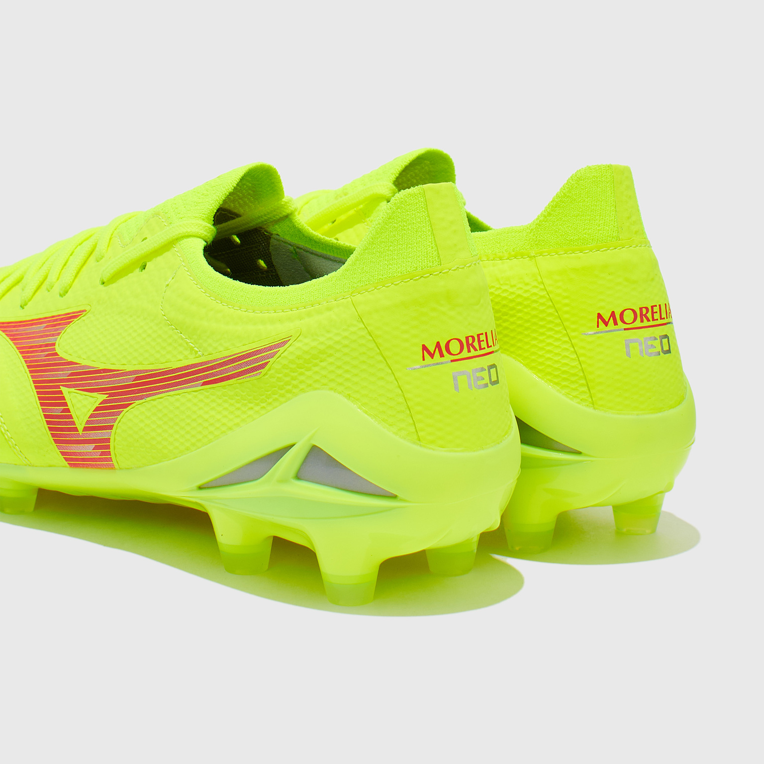 Mizuno Morelia Neo IV Beta Elite MD P1GA2442 45 Footballstore