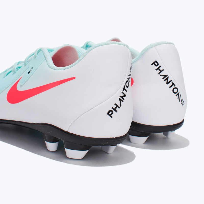 Бутсы Nike Phantom GX II Club FG/MG FJ2557-300