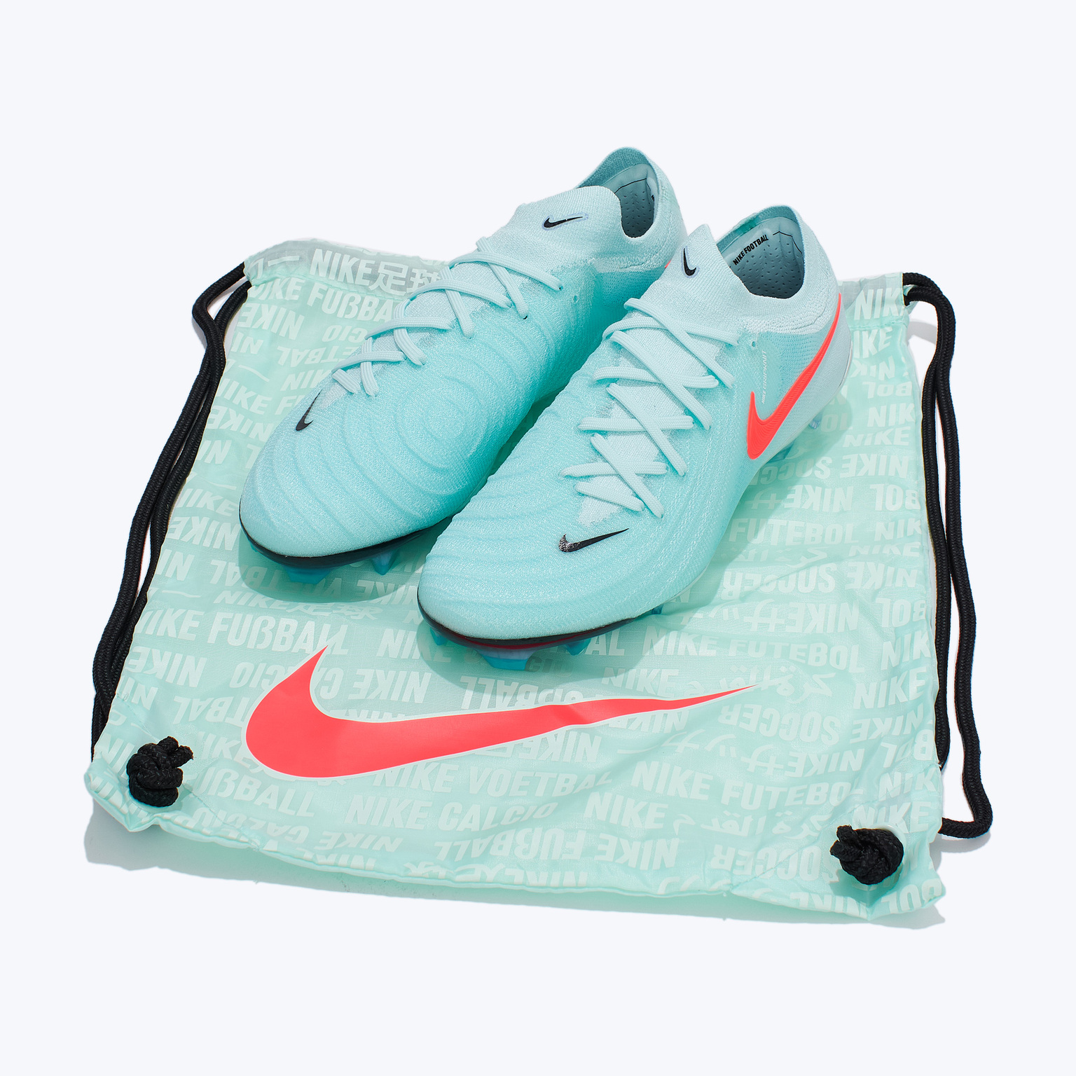 Бутсы Nike Phantom GX II Elite FG FJ2559-300