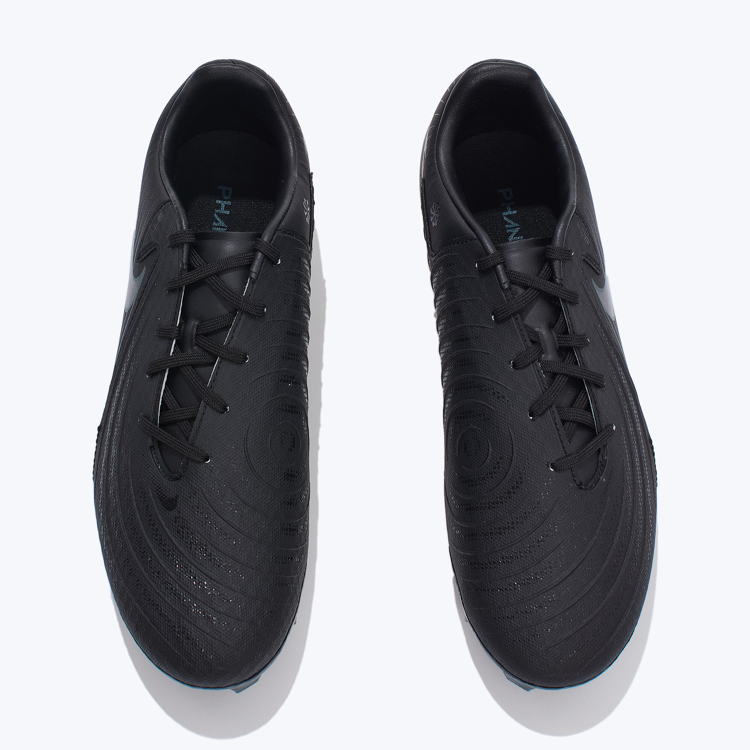 Бутсы Nike Phantom GX II Academy FG/MG FD6723-002