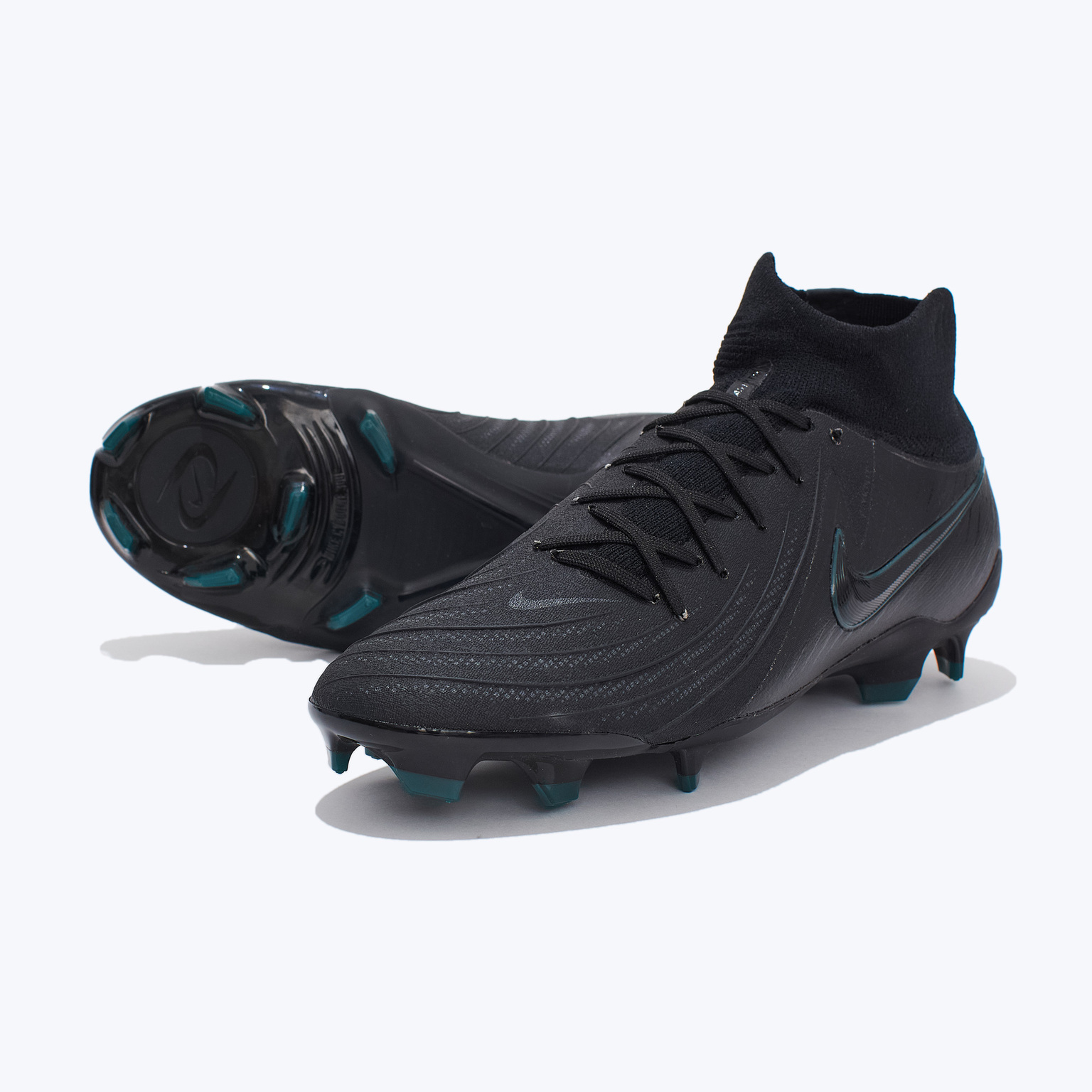 Бутсы Nike Phantom Luna II Pro FG FJ2575-002