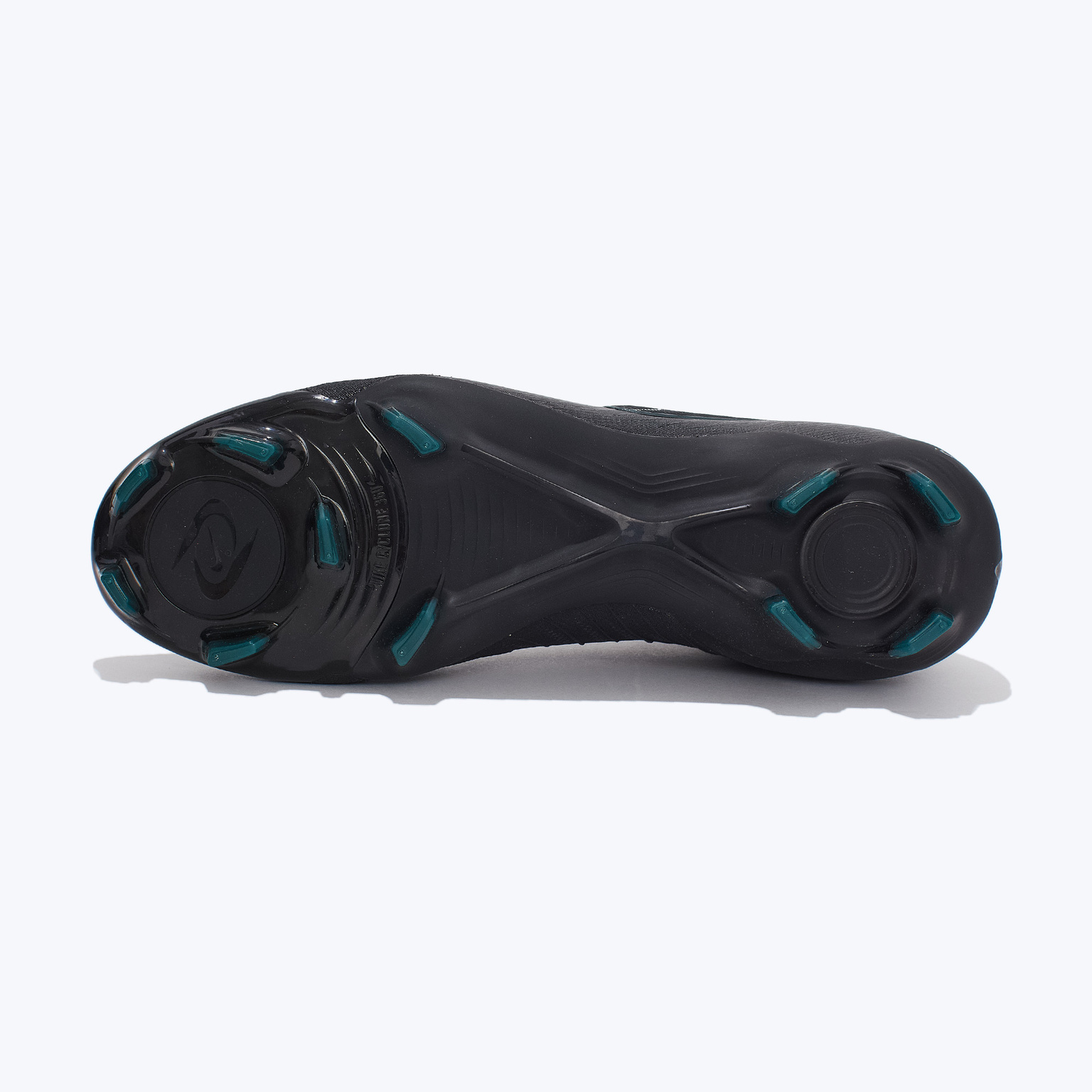 Бутсы Nike Phantom Luna II Pro FG FJ2575-002