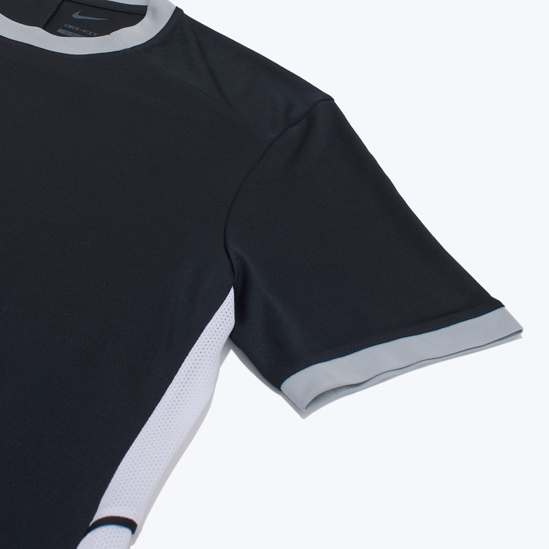 Футболка тренировочная Nike Academy FZ9754-010