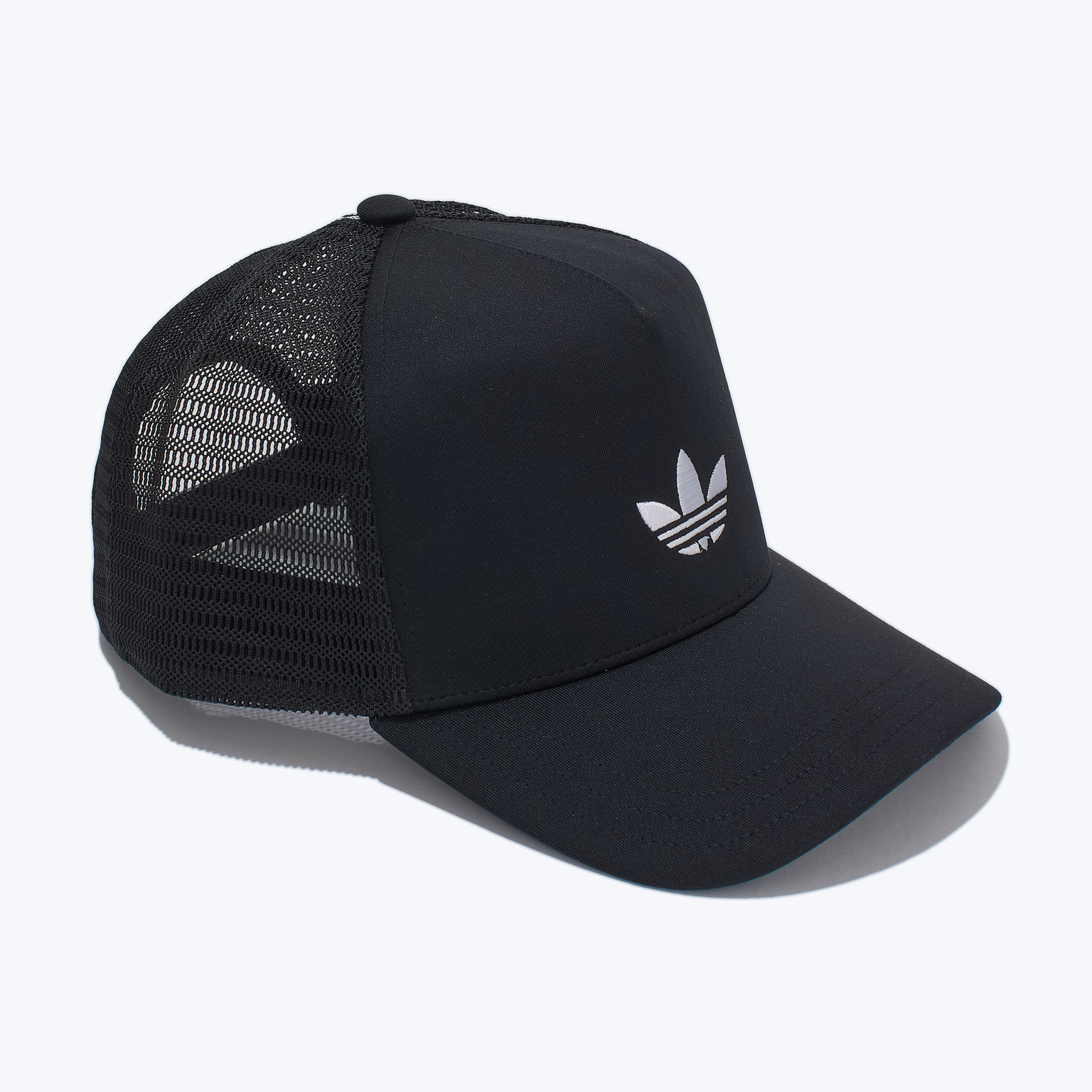Бейсболка Adidas Curved Trucker JC6038