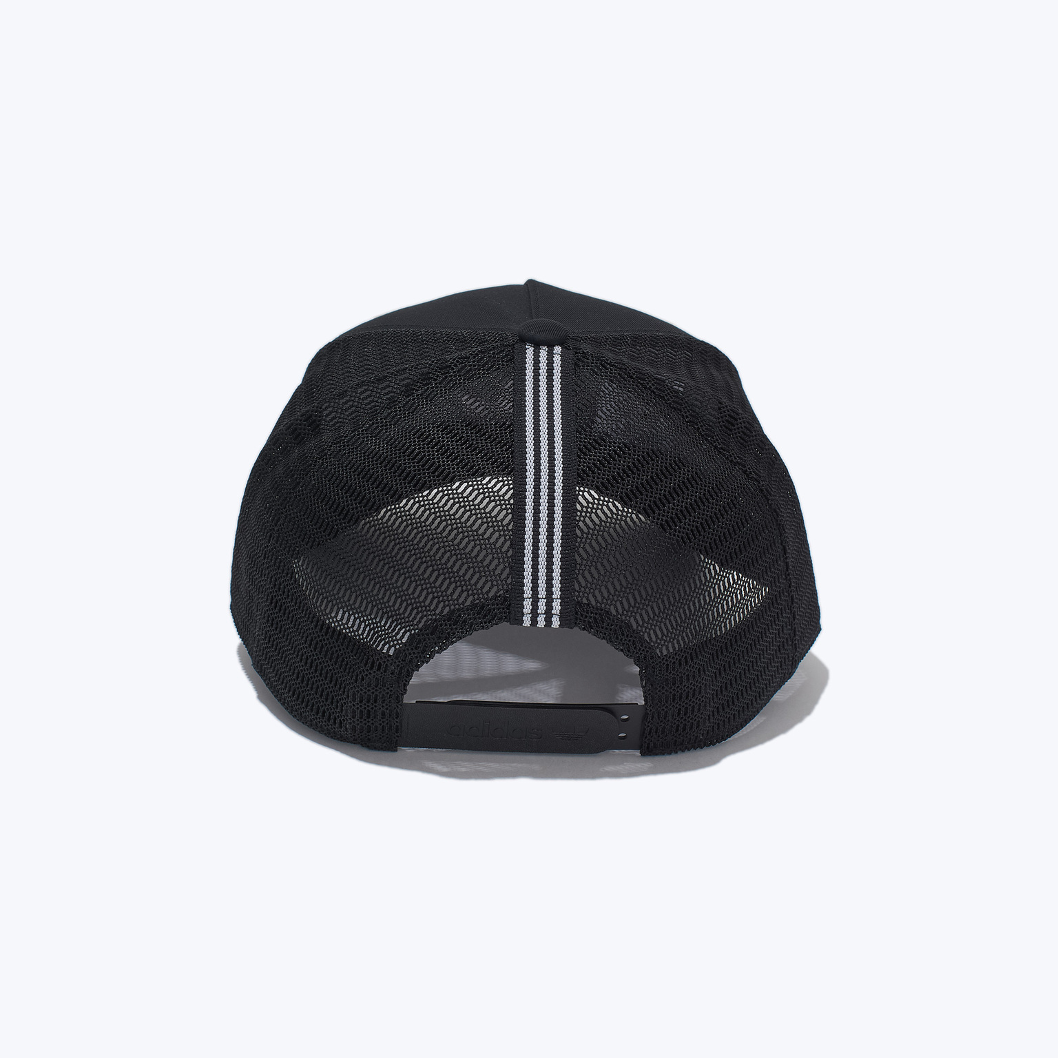 Бейсболка Adidas Curved Trucker JC6038