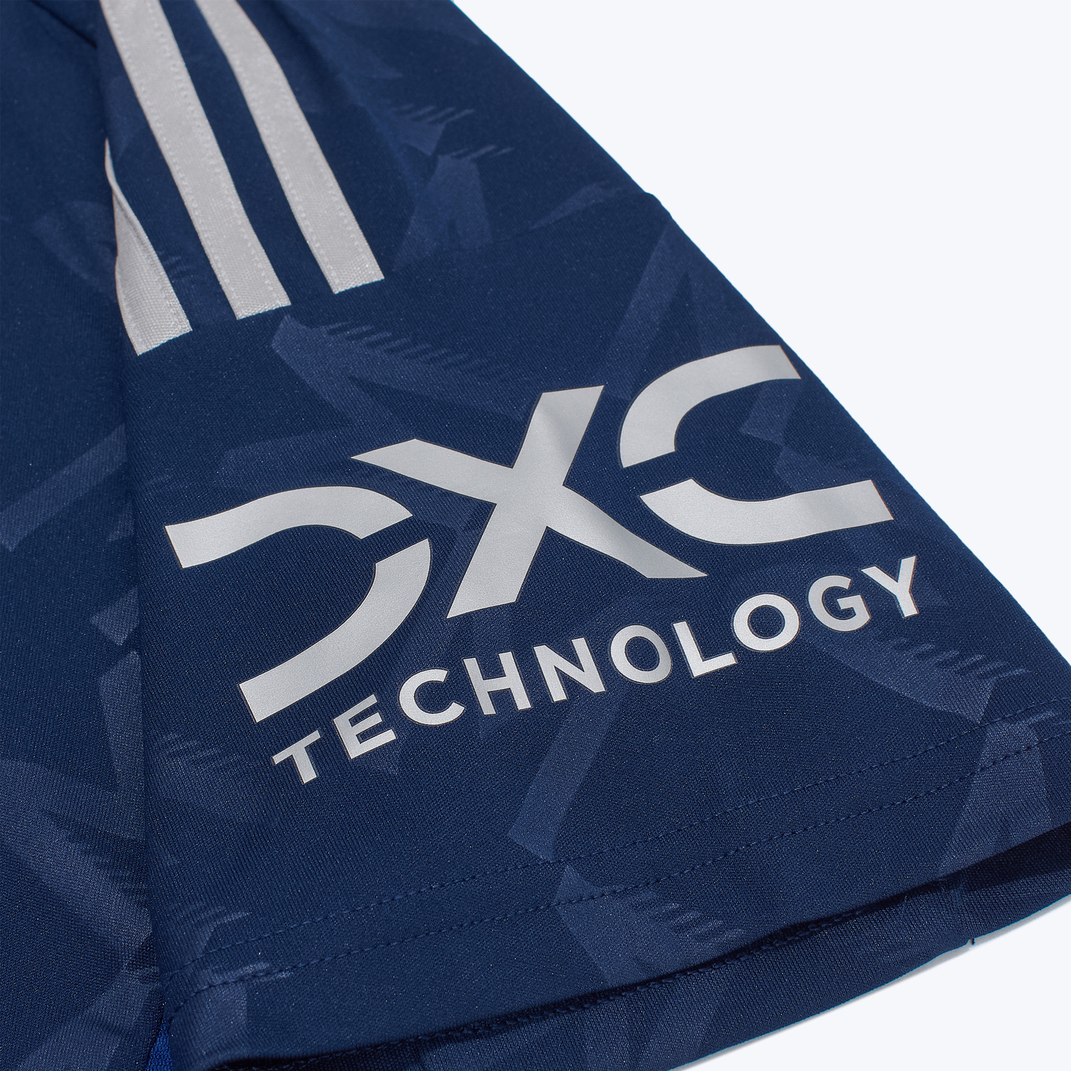 Футболка игровая выездная Adidas Manchester United сезон 2024/25