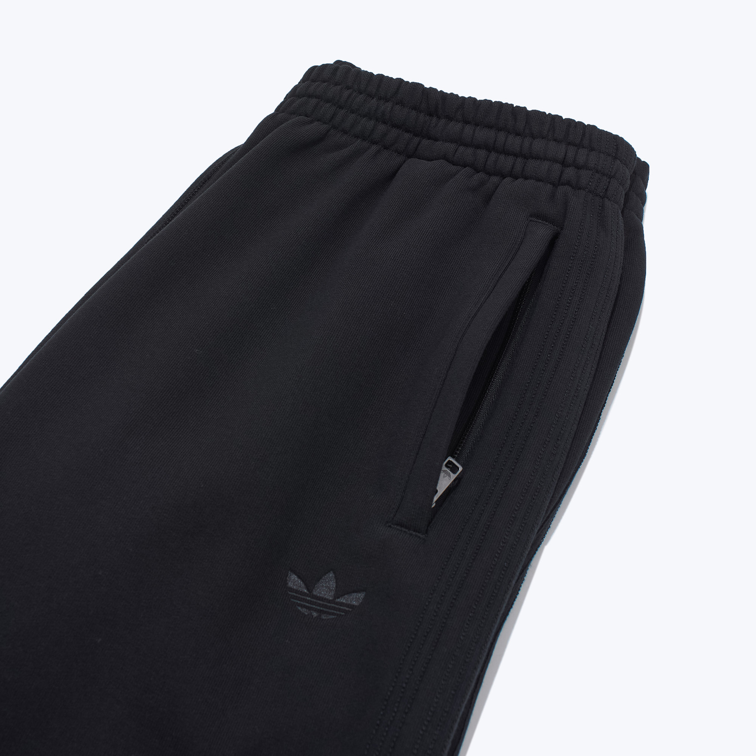 Брюки Adidas Ess JC9575