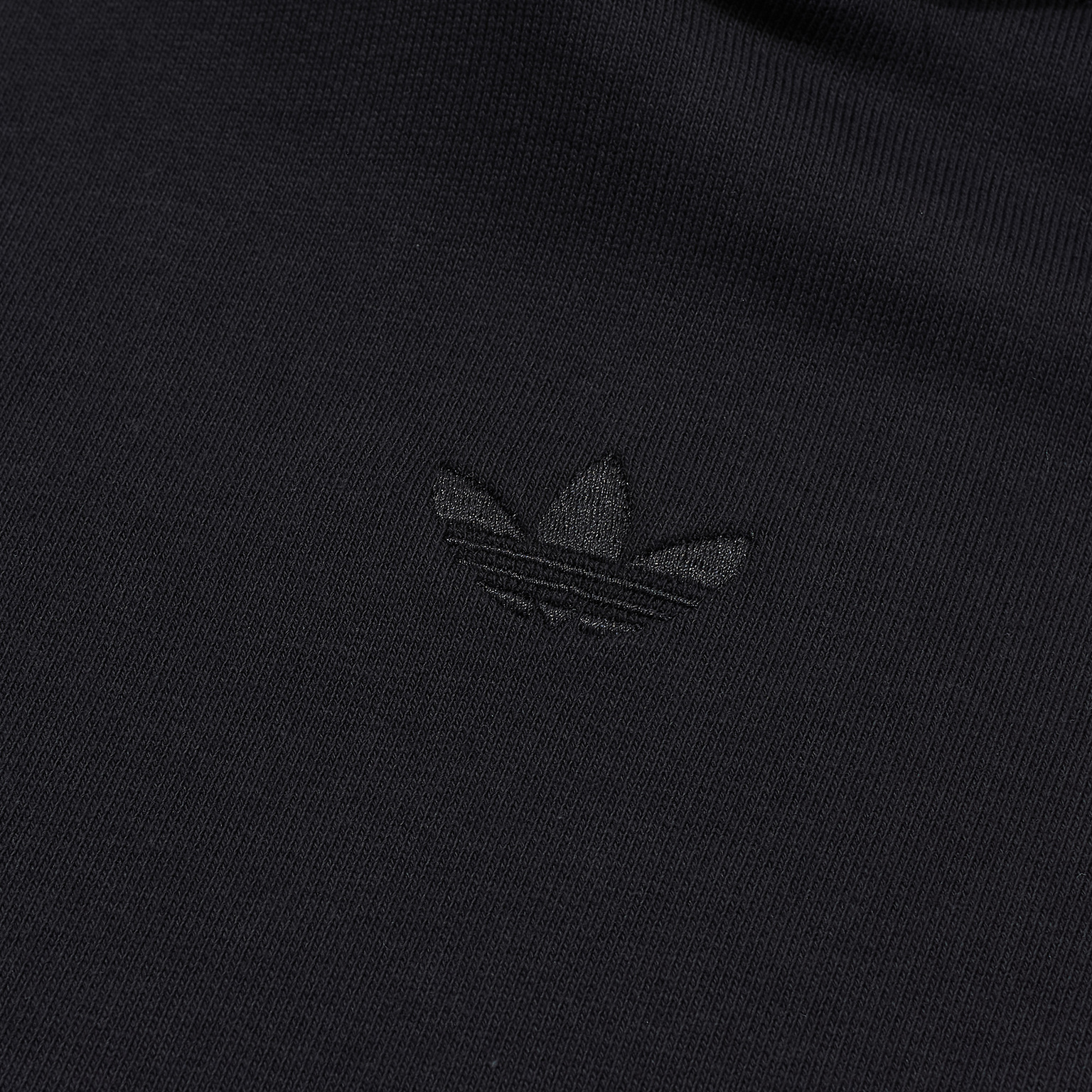 Толстовка Adidas Ess JC9572