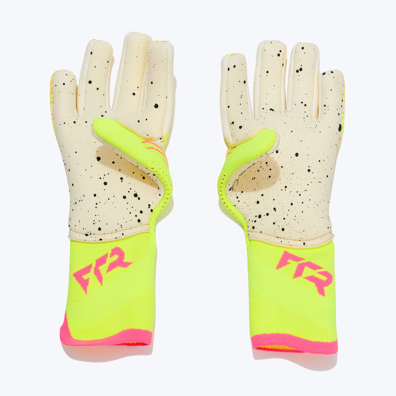 Перчатки вратарские Puma Future Ultimate NC 04206402
