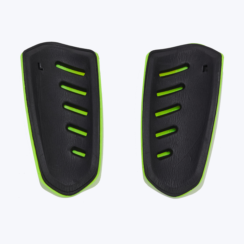 Щитки Puma Ultra Light Sleeve 03098902