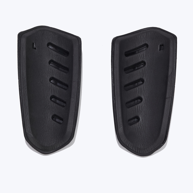 Щитки Puma Ultra Light Sleeve 03098903