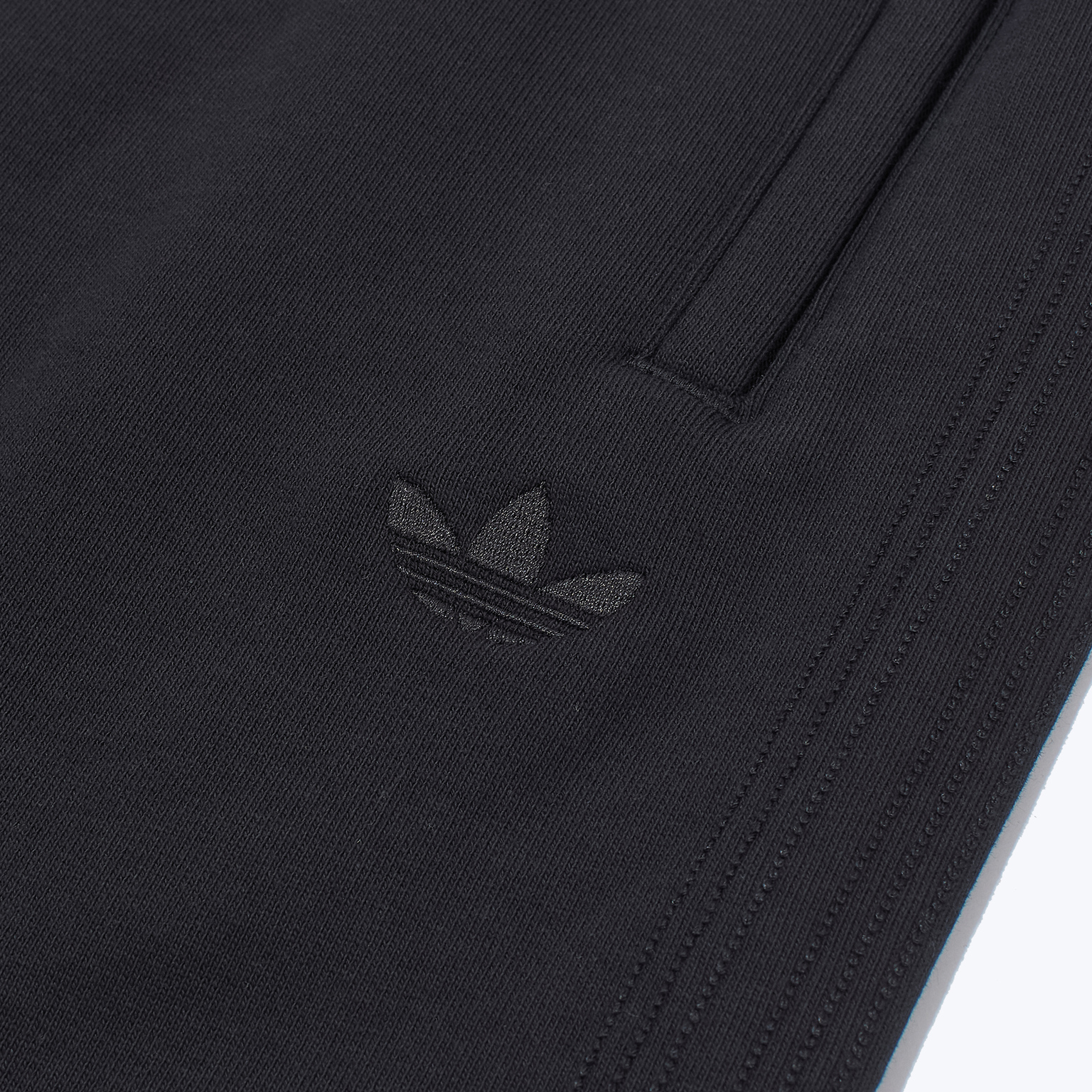 Шорты Adidas Ess JC9577
