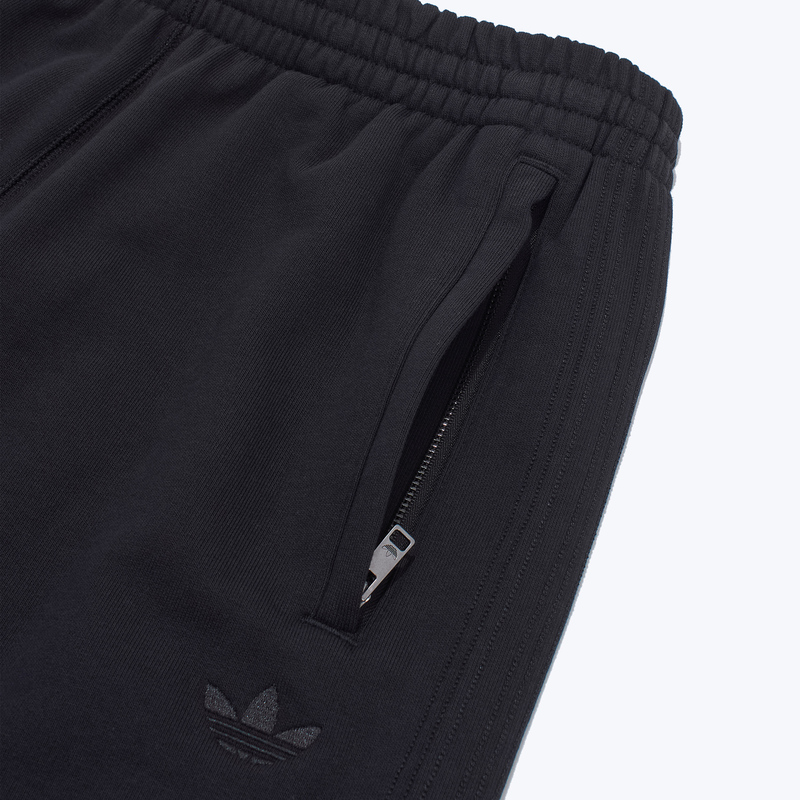 Шорты Adidas Ess JC9577