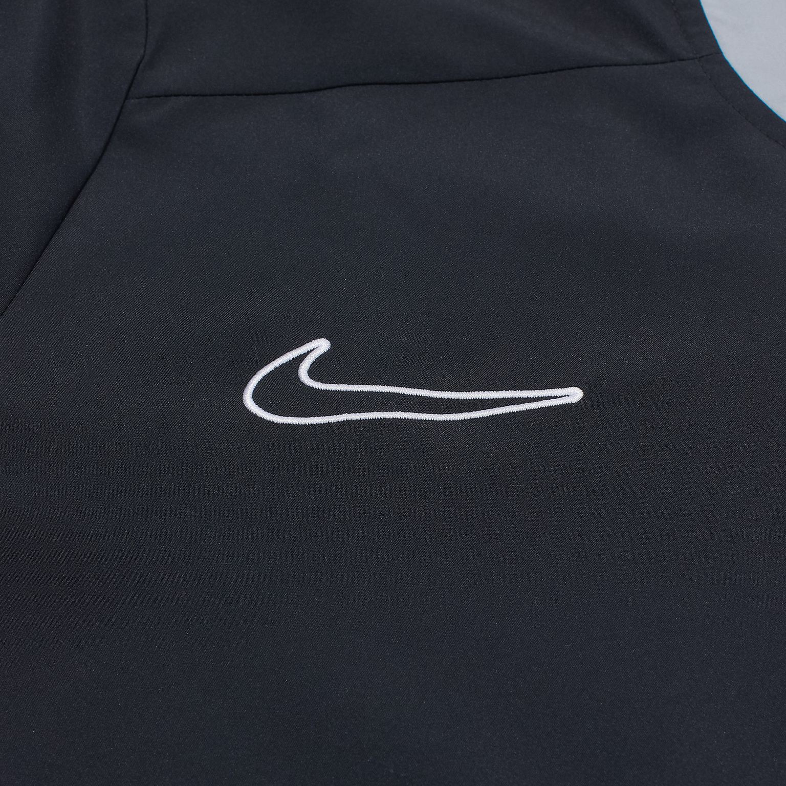 Ветровка Nike Academy 25 FZ9837-010