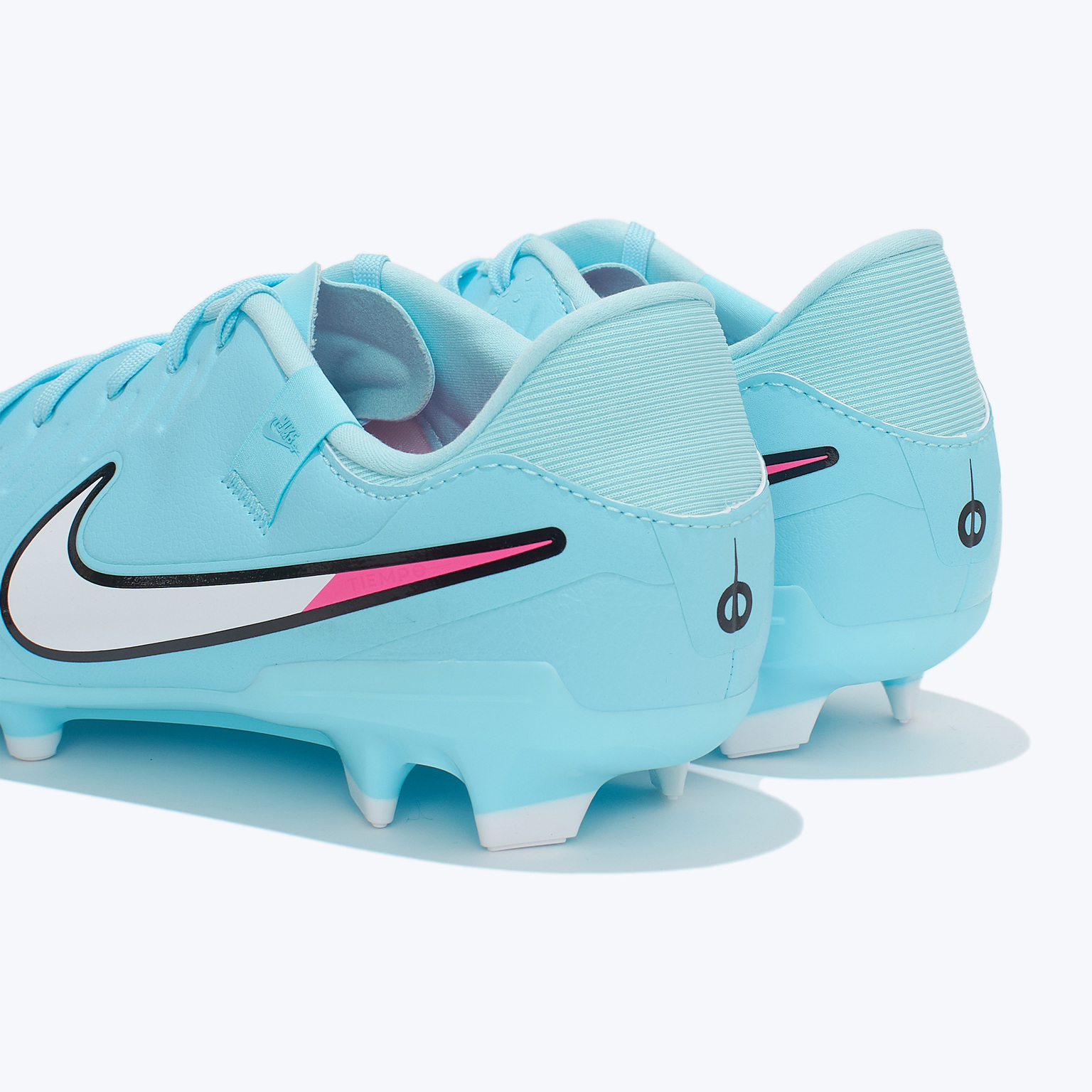Бутсы Nike Legend 10 Academy FG/MG DV4337-401