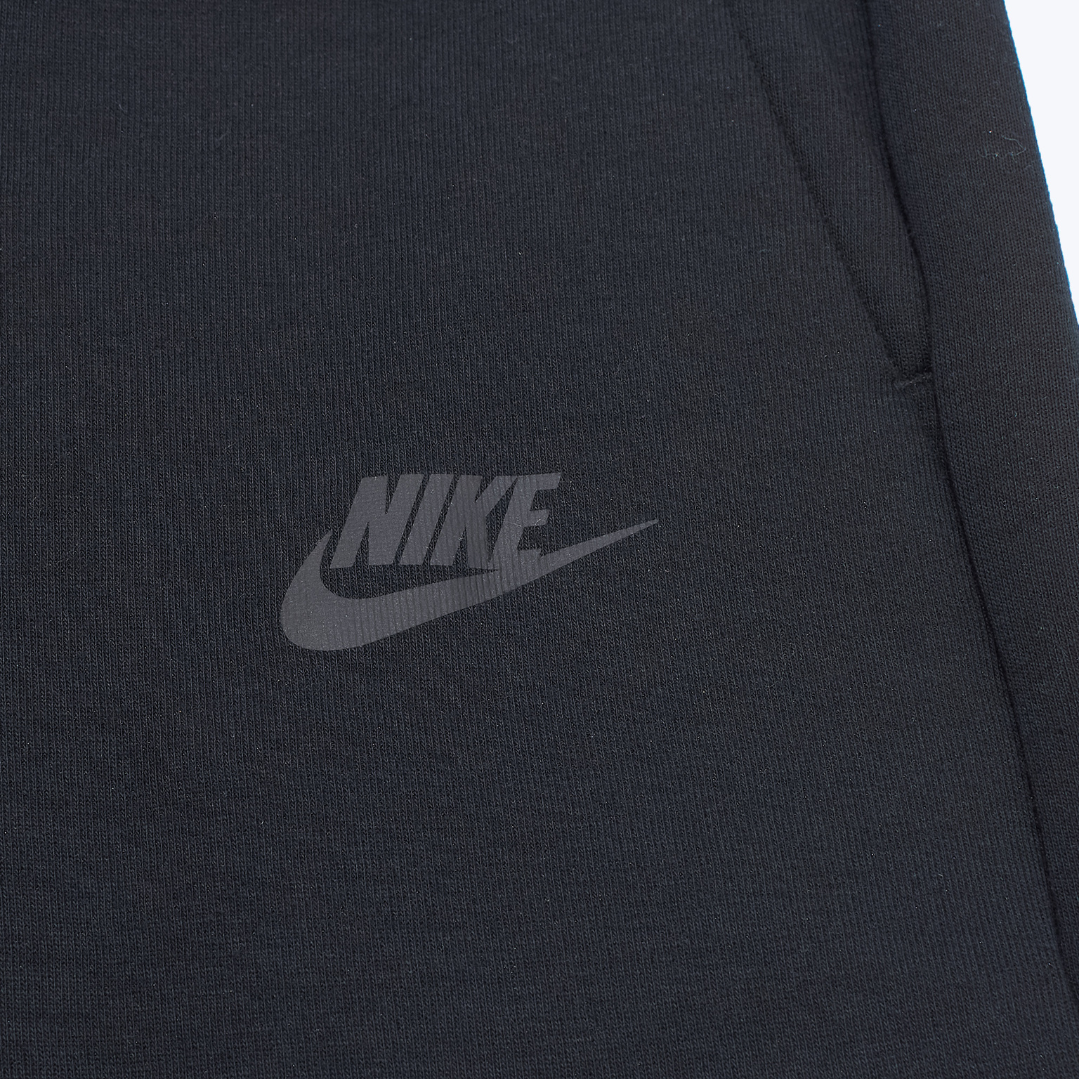 Шорты Nike Tech Fleece FB8171-010