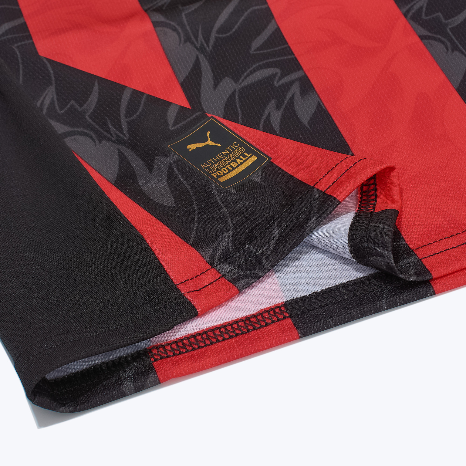 Футболка игровая домашняя Puma Milan сезон 2025/26