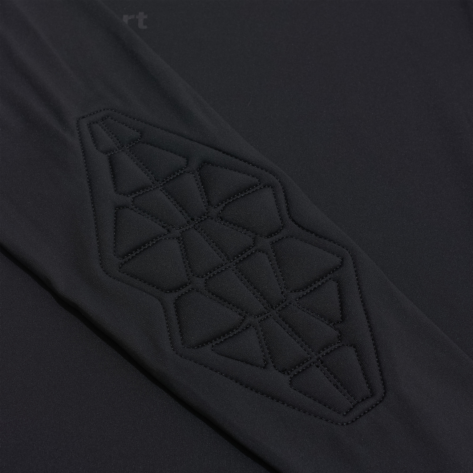 Свитер вратарский UHLSport Base Layer Padded 100226101