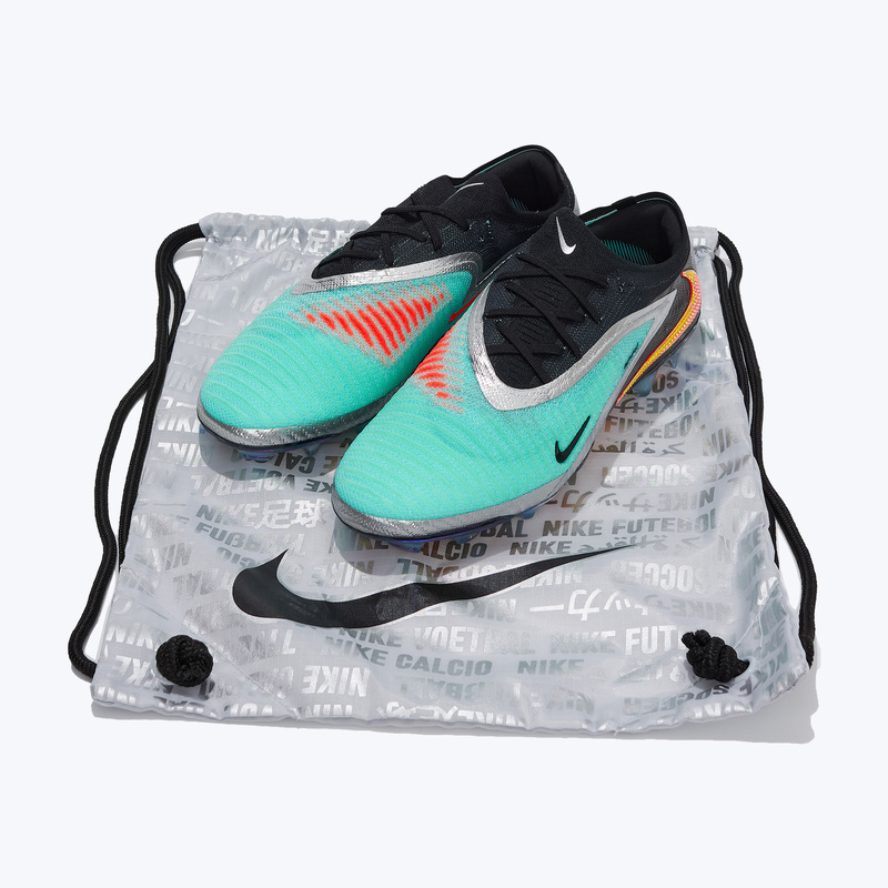 Бутсы Nike Phantom 6 Elite LE Low FG IH3737-001