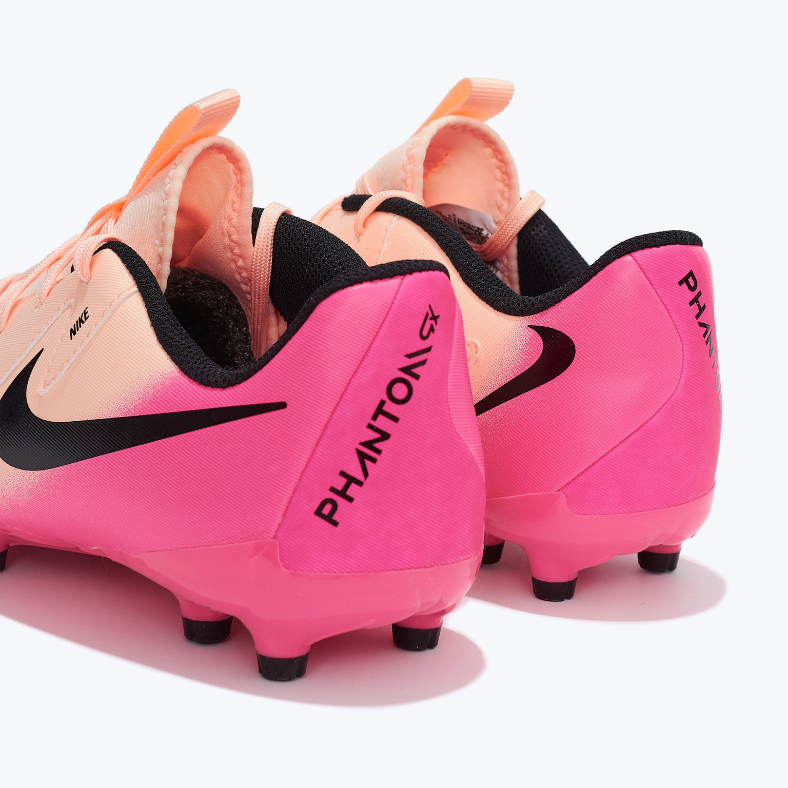 Бутсы детские Nike Phantom GX II Academy FG/MG FD6722-800