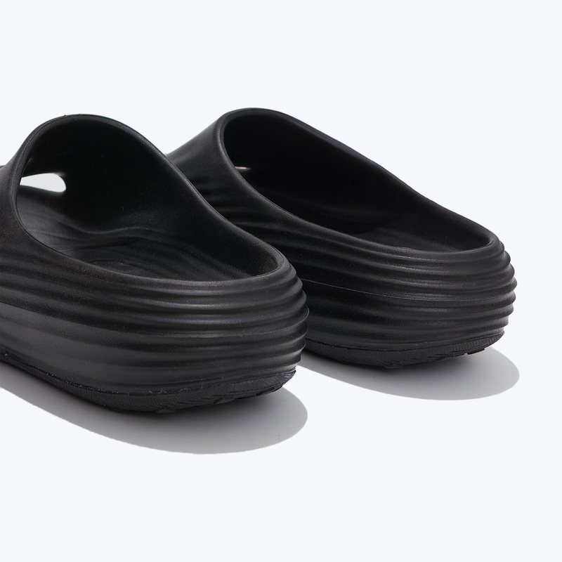 Сланцы Nike React X Rejuven8 Slide HV4479-001